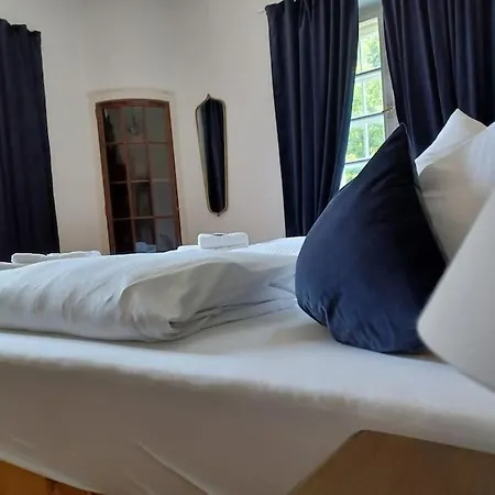'bergidylle' - Zu Fuss Auf Loipe Und Den Berg, Nur Wenige Minuten Ins Skigebiet Apartment
